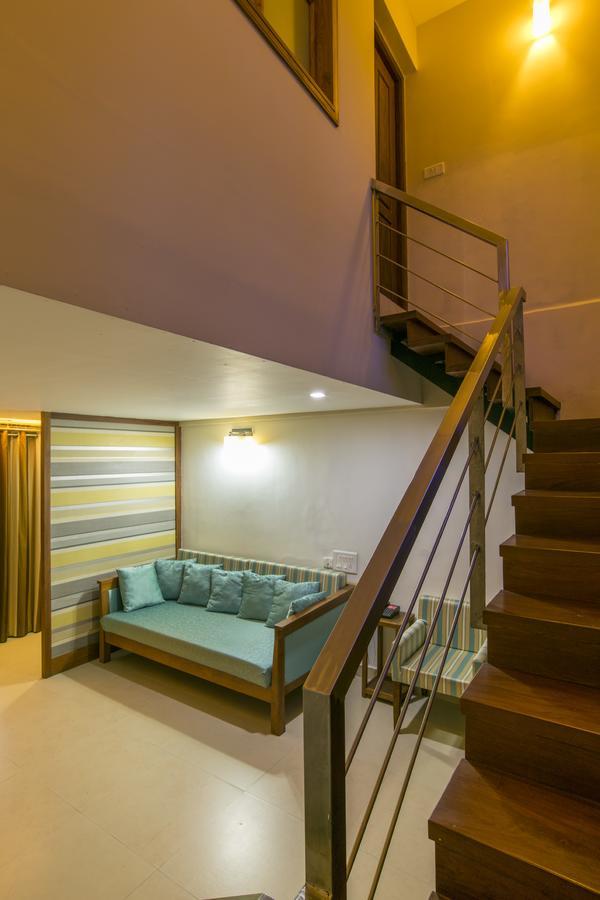 Haritagiri Otel Kalpatta Dış mekan fotoğraf
