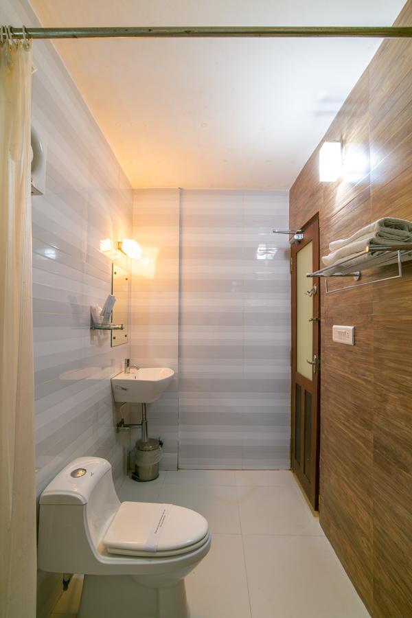 Haritagiri Otel Kalpatta Dış mekan fotoğraf