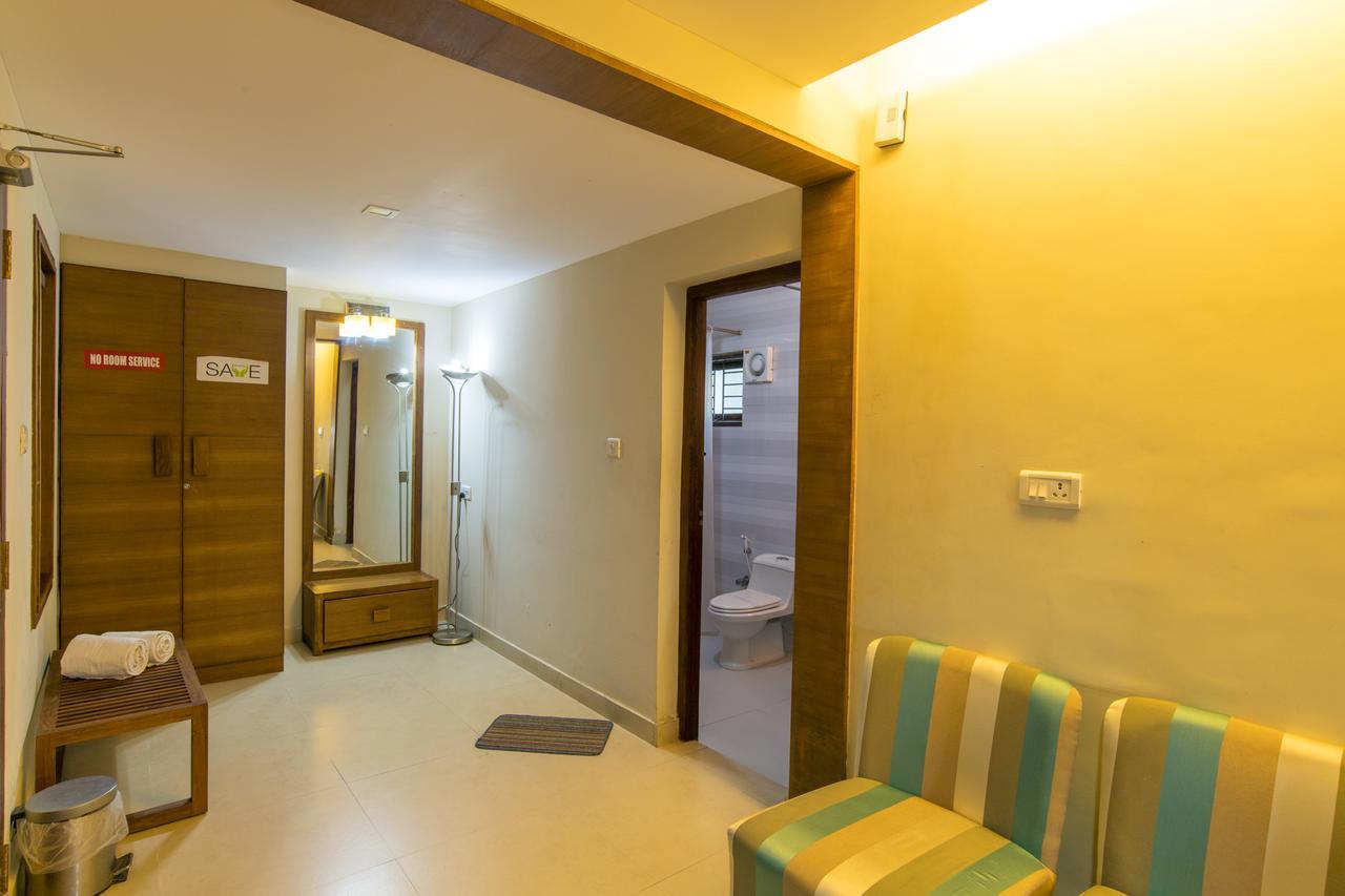 Haritagiri Otel Kalpatta Dış mekan fotoğraf