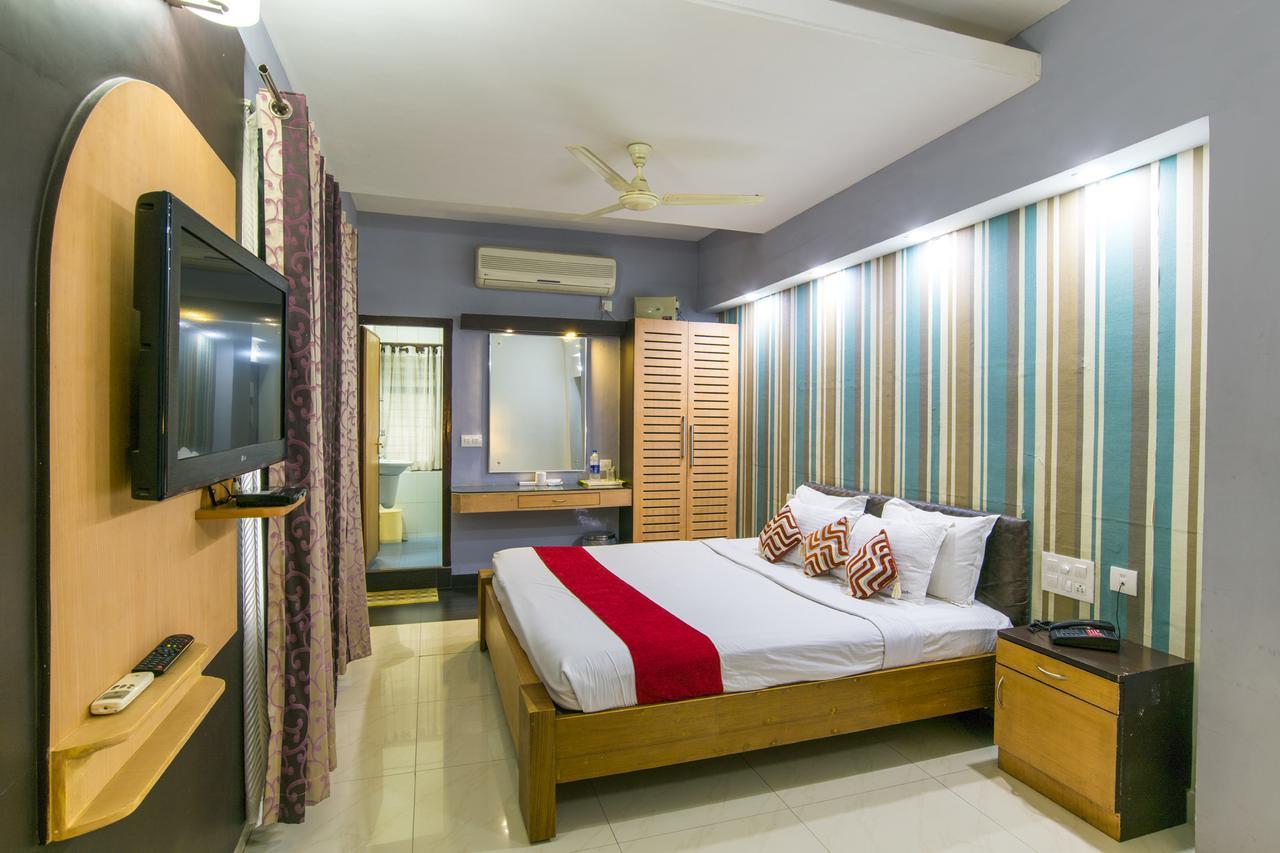 Haritagiri Otel Kalpatta Dış mekan fotoğraf