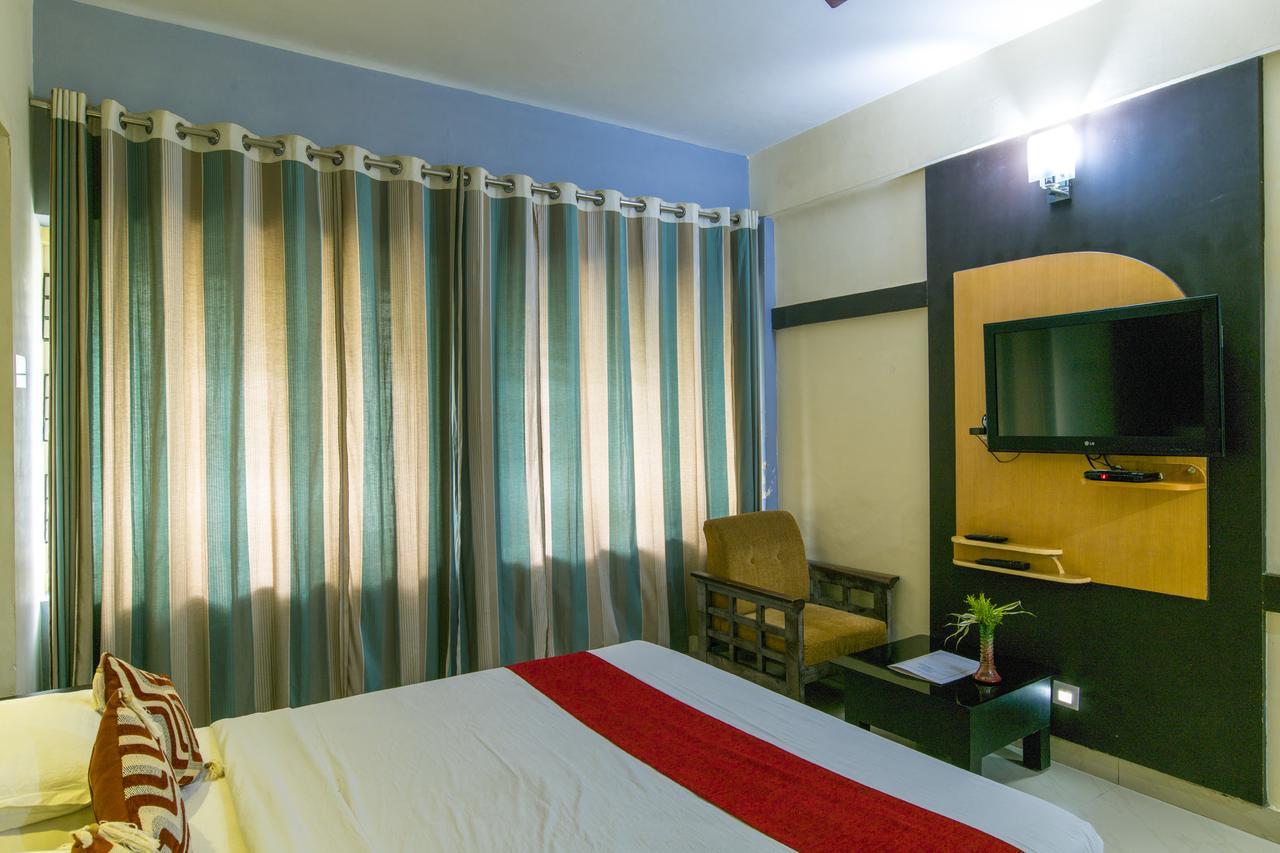 Haritagiri Otel Kalpatta Dış mekan fotoğraf