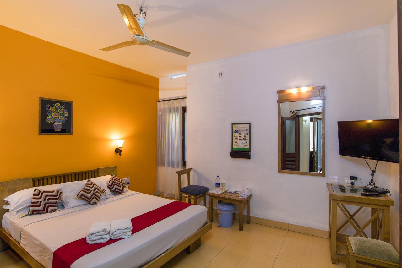 Haritagiri Otel Kalpatta Dış mekan fotoğraf
