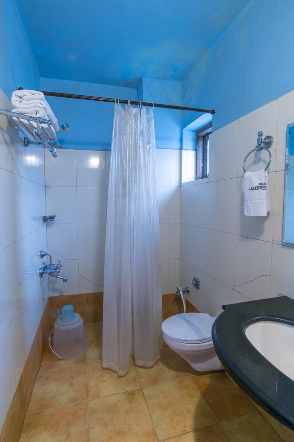 Haritagiri Otel Kalpatta Dış mekan fotoğraf
